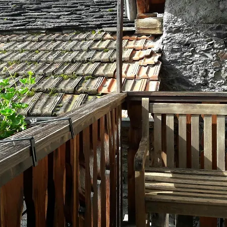 Casa Isola بيت للعطل *