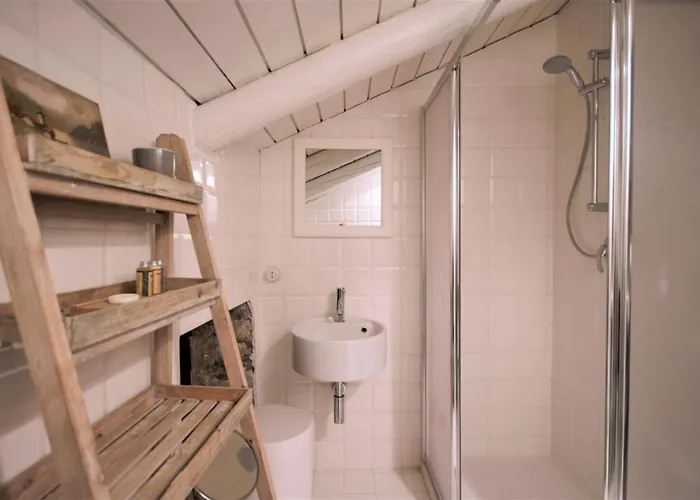 בית נופש Casa Isola *